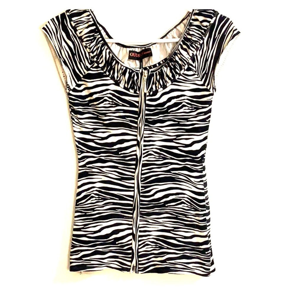 Guess top